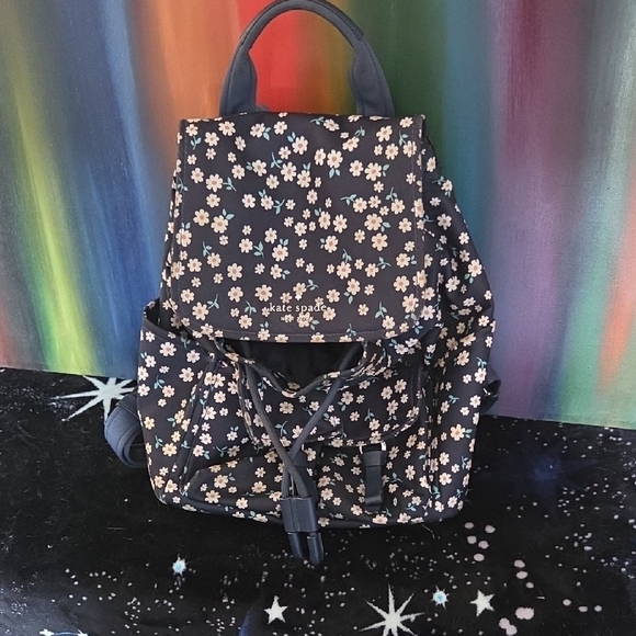 Kate Spade Navy and White Daisy Backpack - Picture 14 of 14